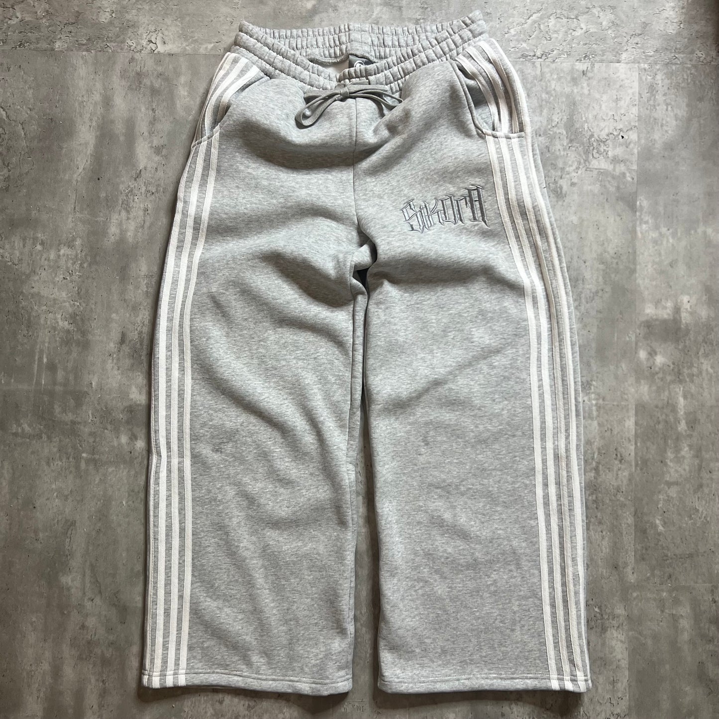 STRIPED SWEATPANTS [PREMADE]